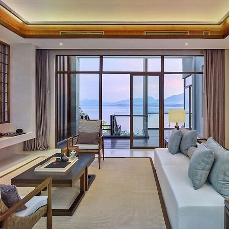 ลูซาน เวสต์ซี รีสอร์ต คูริโอ คอลเลคชั่น บาย ฮิลตัน Hotel Jiujiang  ภายนอก รูปภาพ