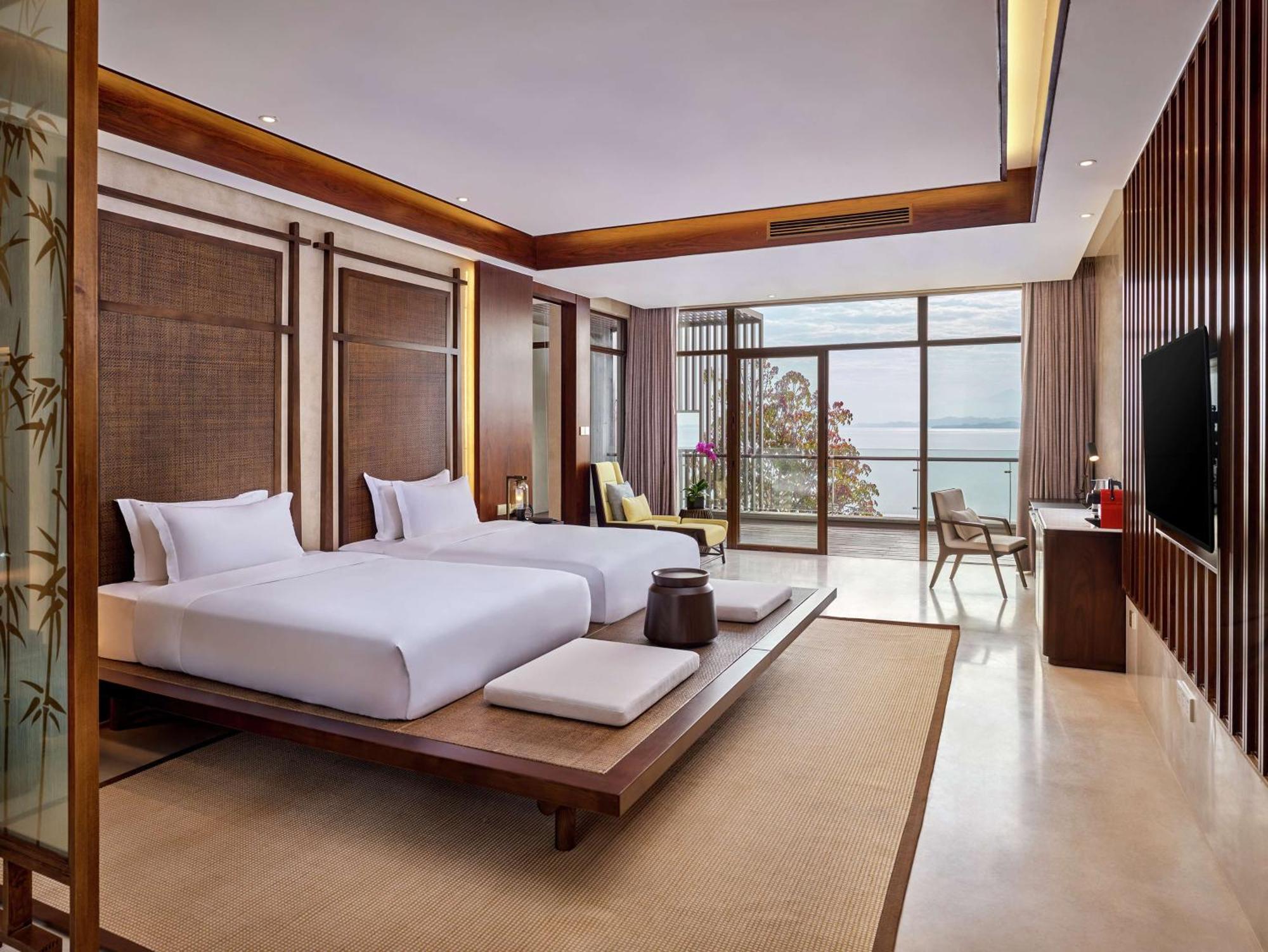 ลูซาน เวสต์ซี รีสอร์ต คูริโอ คอลเลคชั่น บาย ฮิลตัน Hotel Jiujiang  ภายนอก รูปภาพ